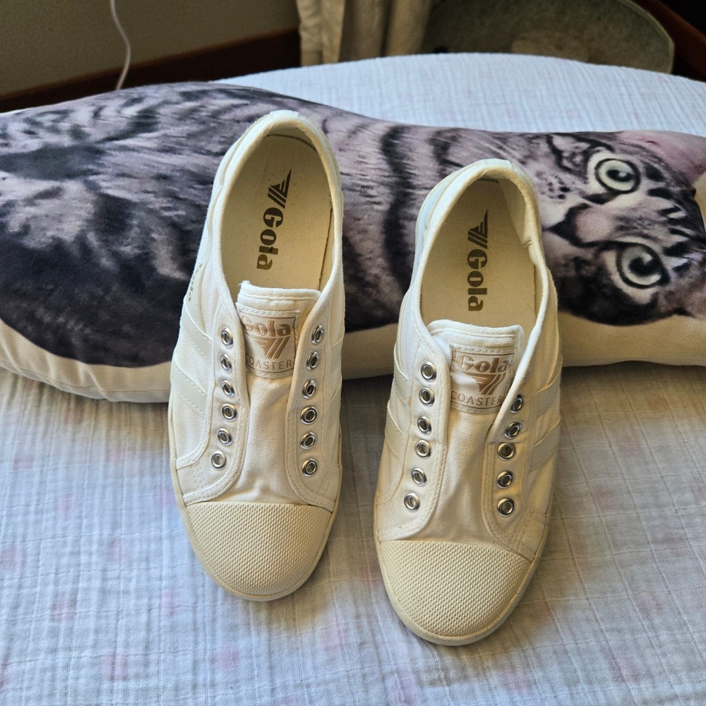 Gola Coaster Slip CLB173 Womens Off White Canvas Sneakers Size US 8 Euro 39
